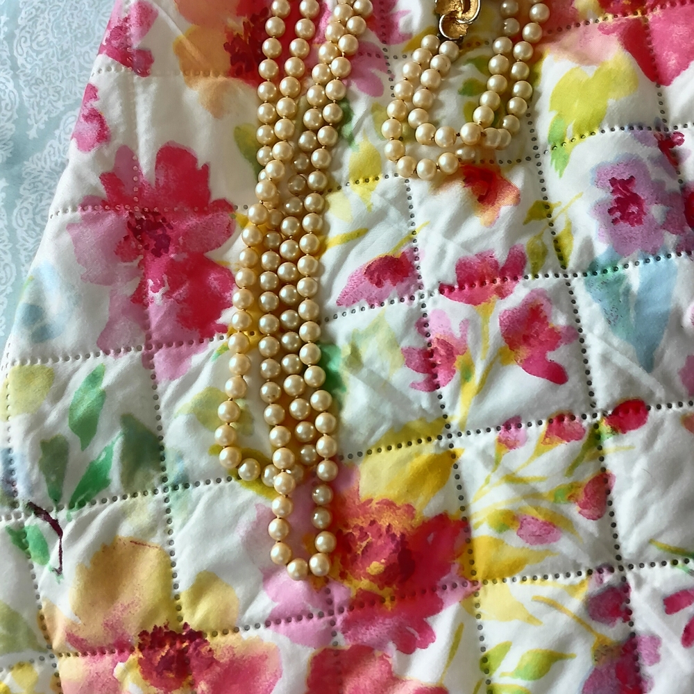 Elegant Pearl Necklace